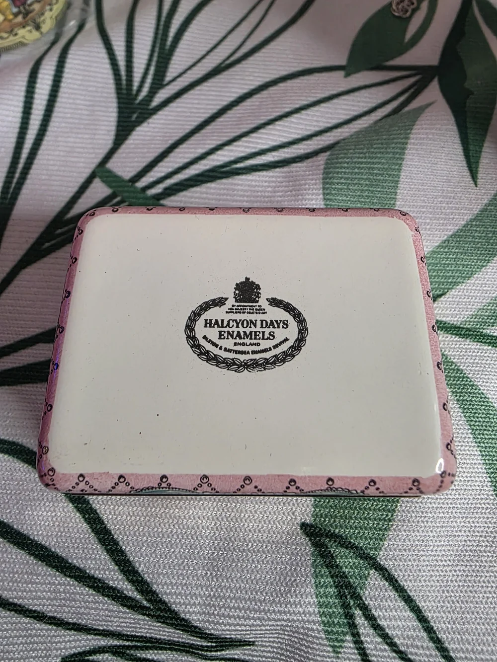 Vintage Halcyon Days Enamels Floral Trinket Box Pink Bilston Battersea England